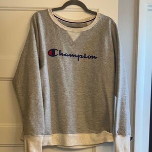 Women’s Champion Heather Gray Crewneck Sweatshirt